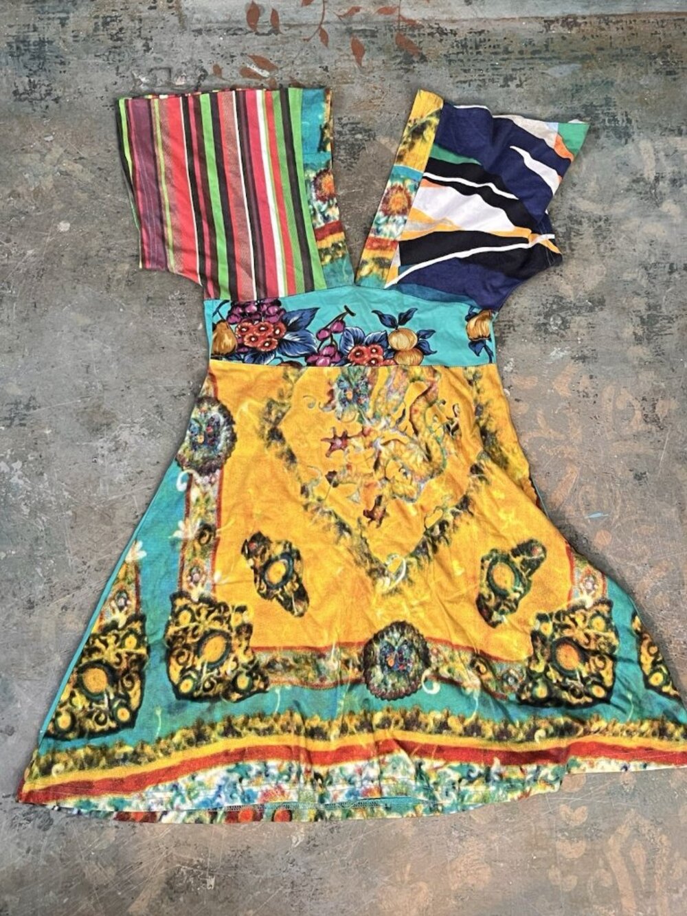 Desigual Multicolor Dress Artsy Deep V Neck A-Line Bohemian See Flaw Sz XS